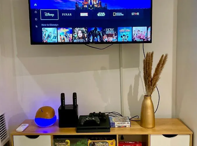 Appart hôtel 1br W/ Karaoke, Netflix, Disneyplus+ 200mbps Wi-fi *